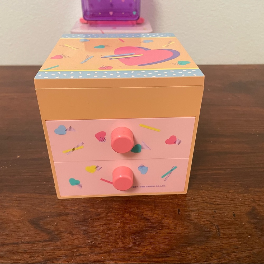 Vintage Sanrio Hearts Trinket Box 1987/1988